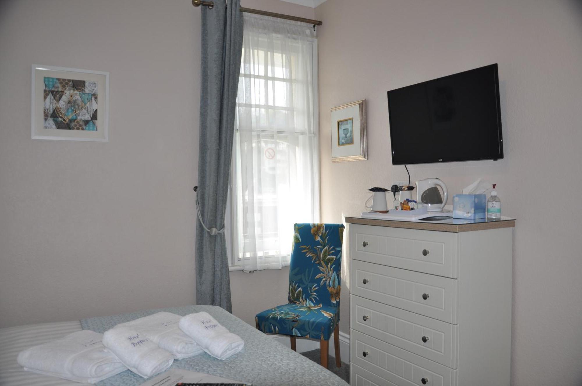 Hotel Peppers Торки Экстерьер фото