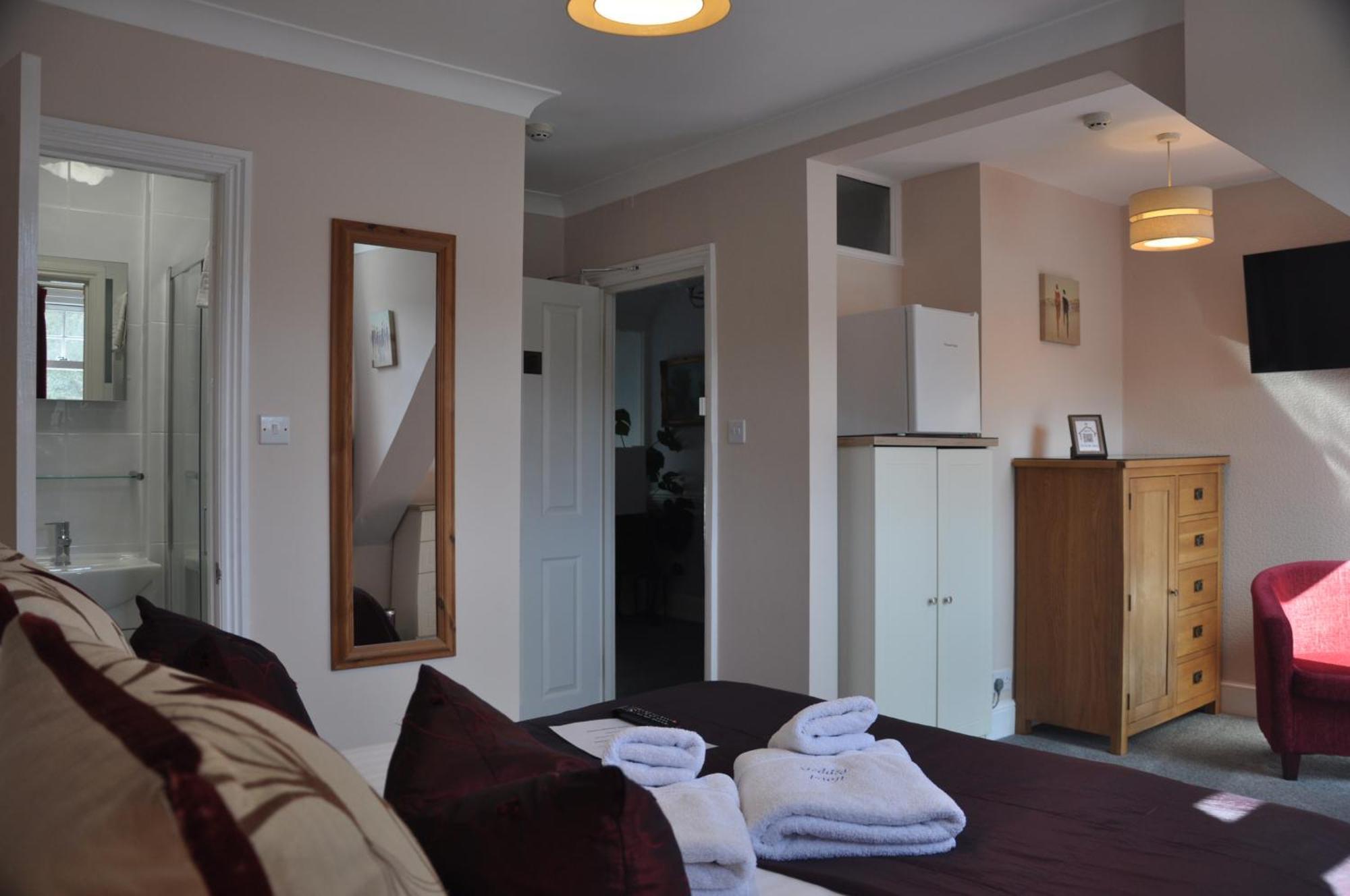 Hotel Peppers Торки Экстерьер фото