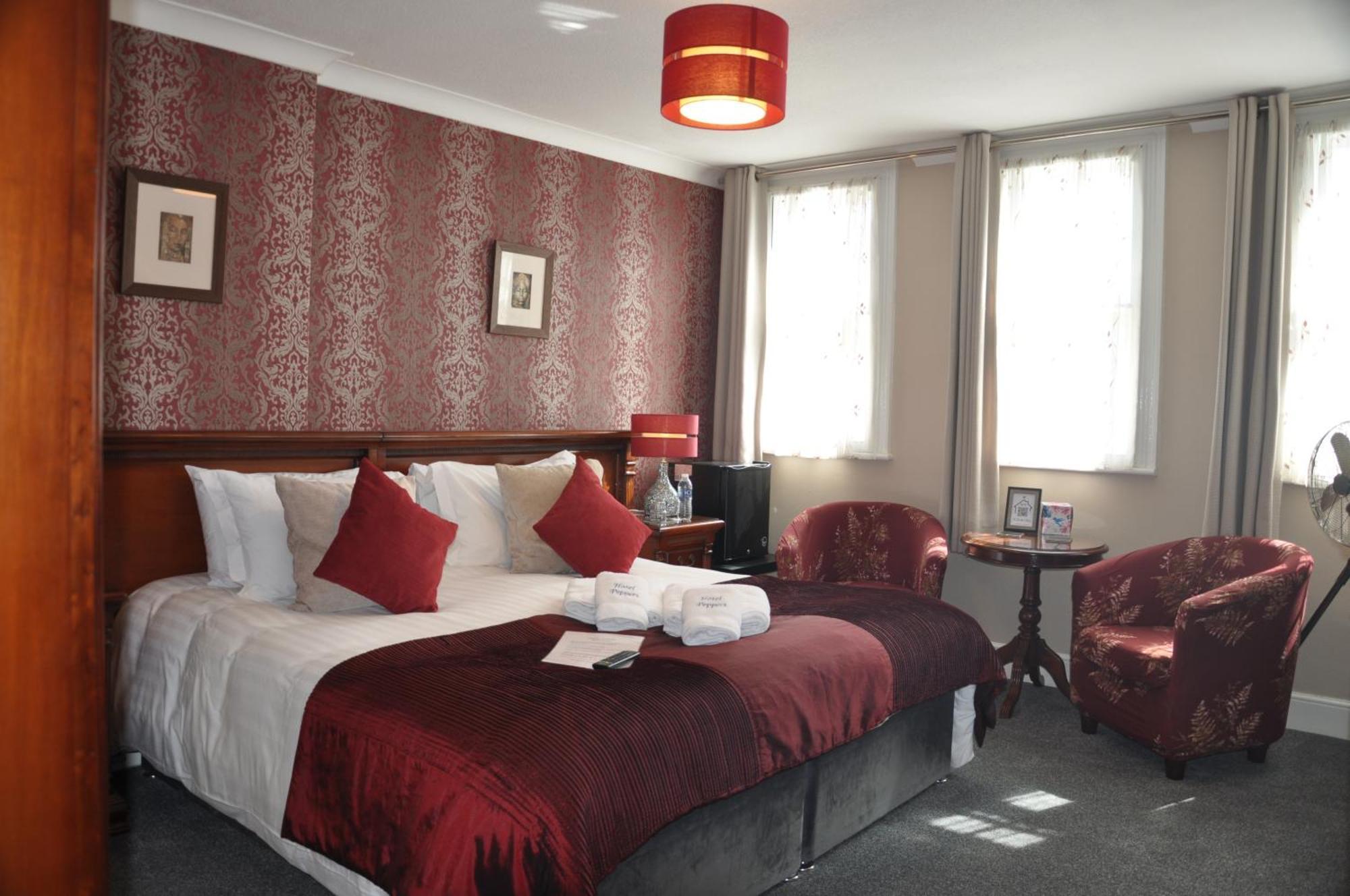 Hotel Peppers Торки Экстерьер фото